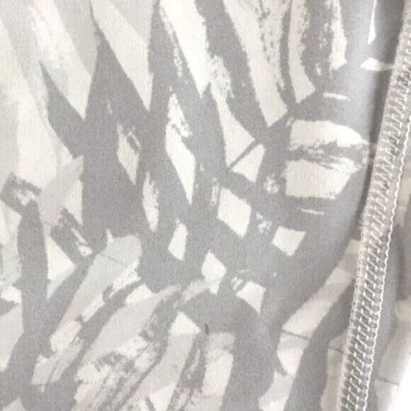 Lululemon Inspire Tight II Palm Camo White Nimbus Women's Size 4 Leggings 7/8 - Picture 12 of 13